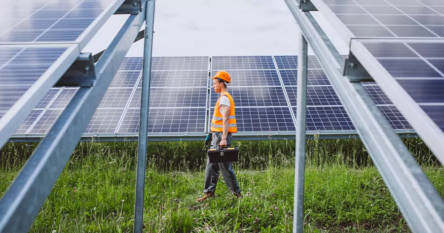 Solar Panels Maintenance and Repair