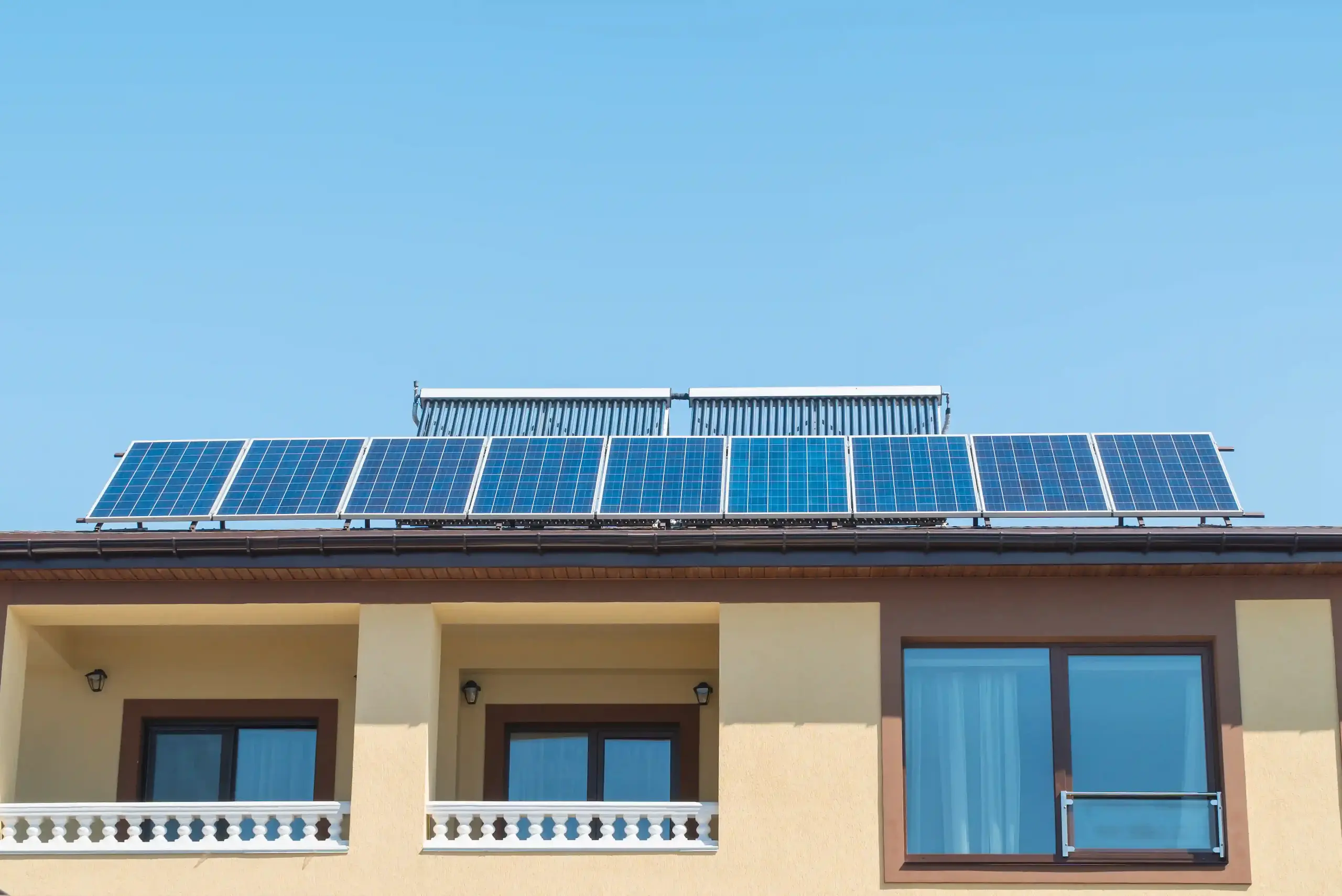 Residential home with rooftop solar panels installed in Rockhampton.