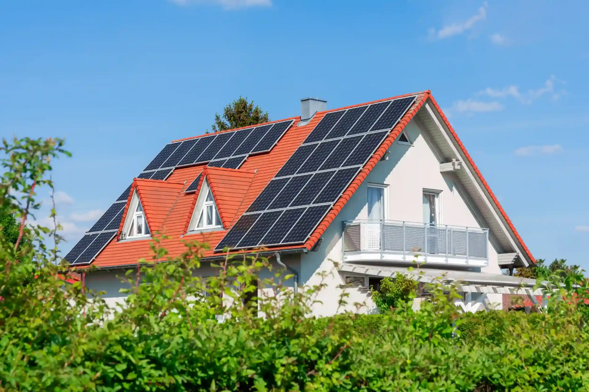 Queensland home featuring a full rooftop solar system eligible for rebates.